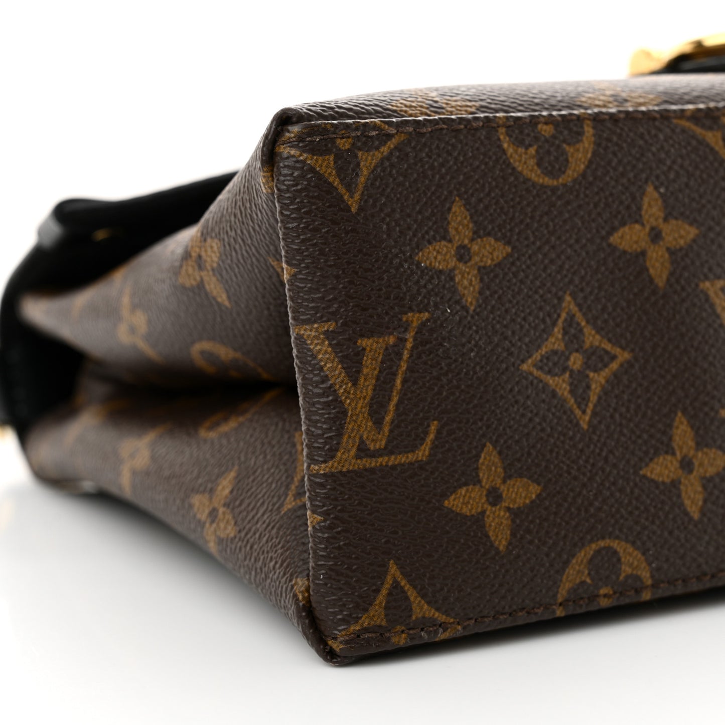 Epi Monogram Saint Michel Black