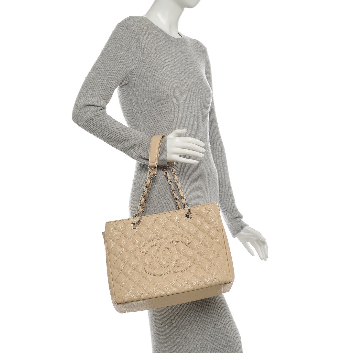 Caviar Quilted Grand Shopping Tote GST Beige Clair