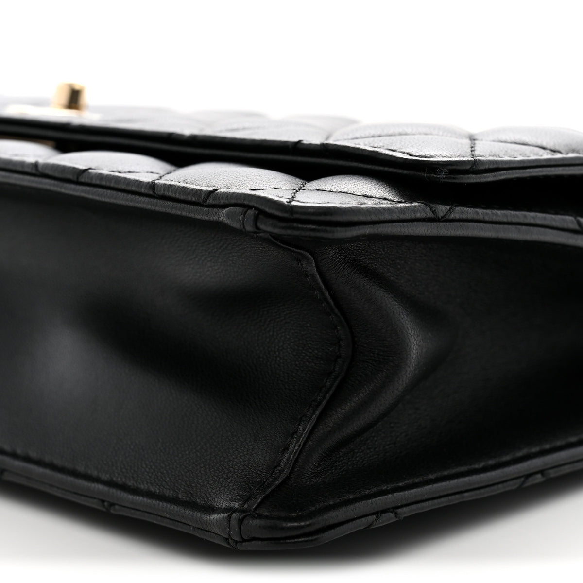 Lambskin Quilted Fantasy Pearl Flap Black