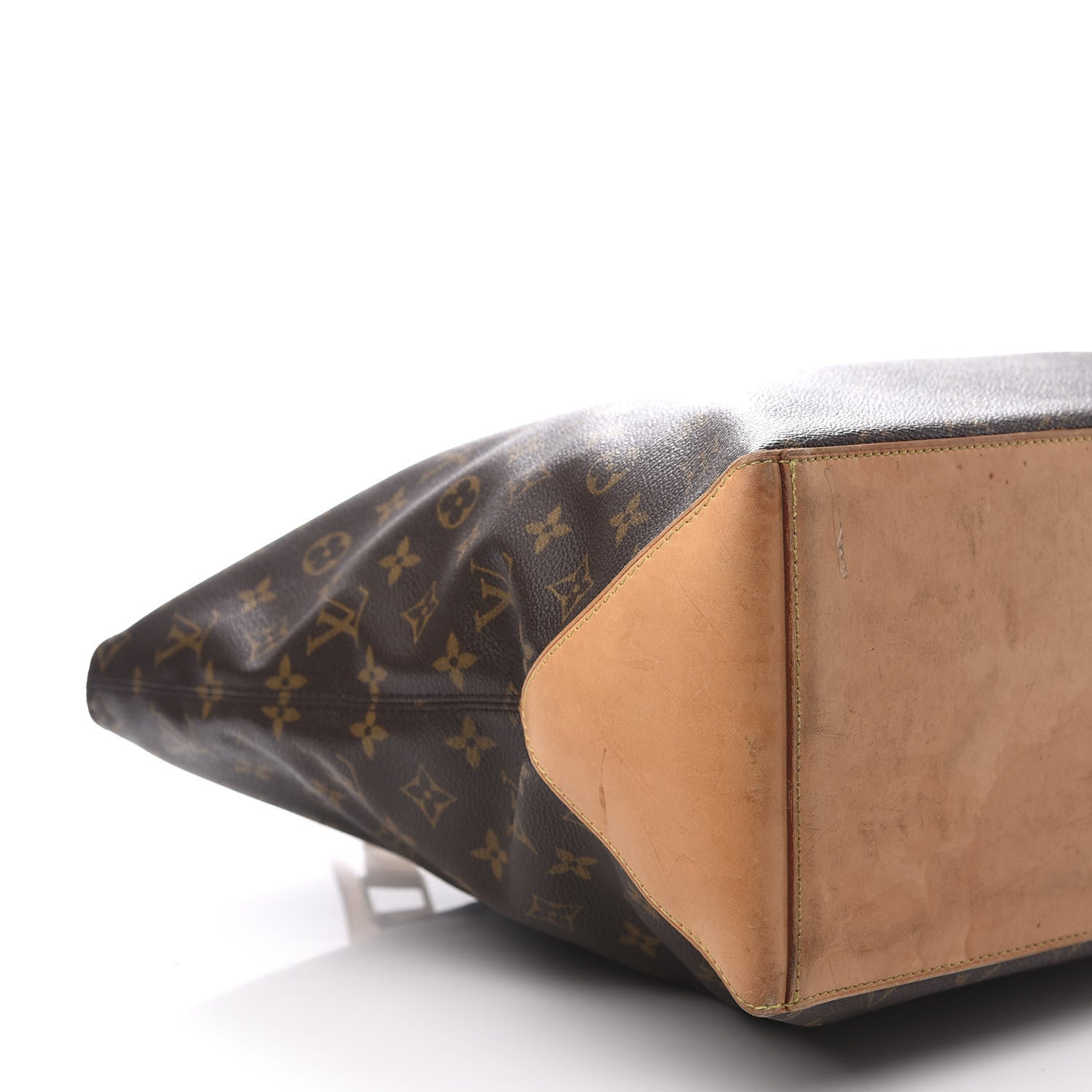 Louis Vuitton Monogram Cabas Mezzo 7 of 9