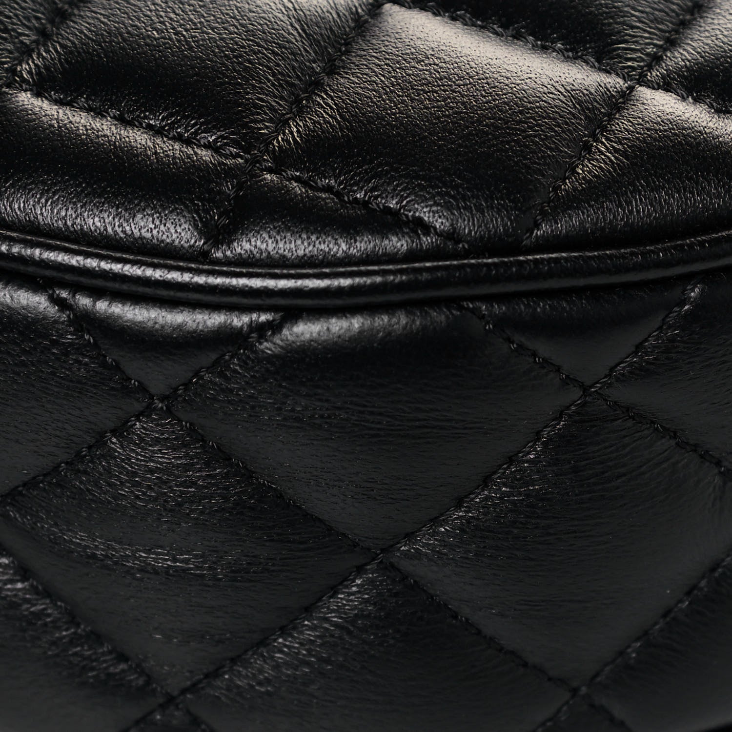 Versace Nappa Quilted Medusa Round Camera Bag Black 10 of 12