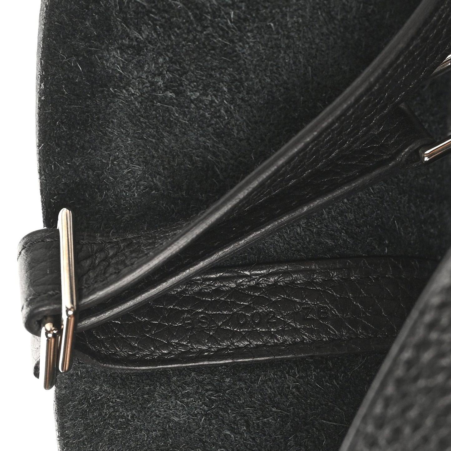 Taurillon Clemence Picotin Lock 22 MM Black