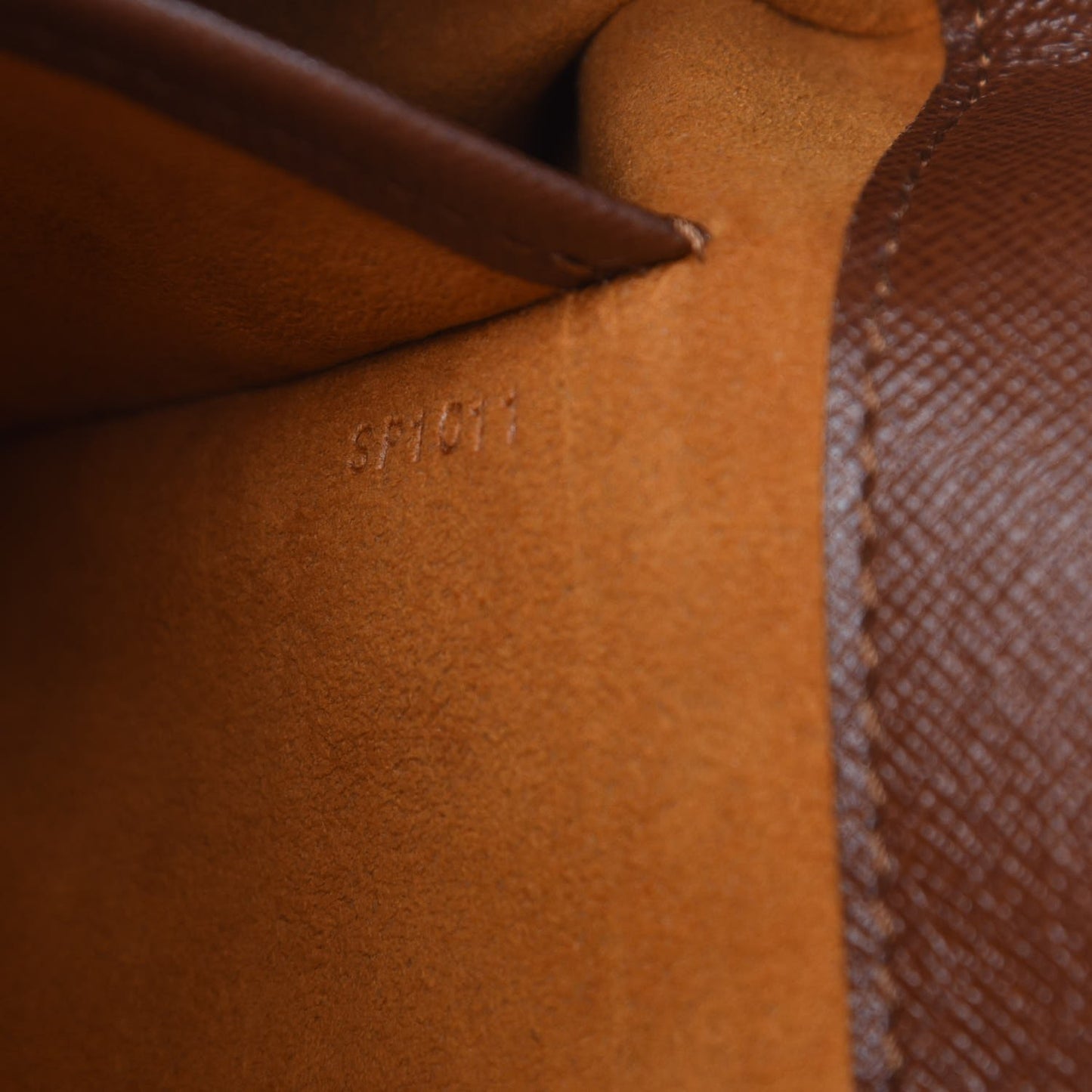 Monogram Musette Tango