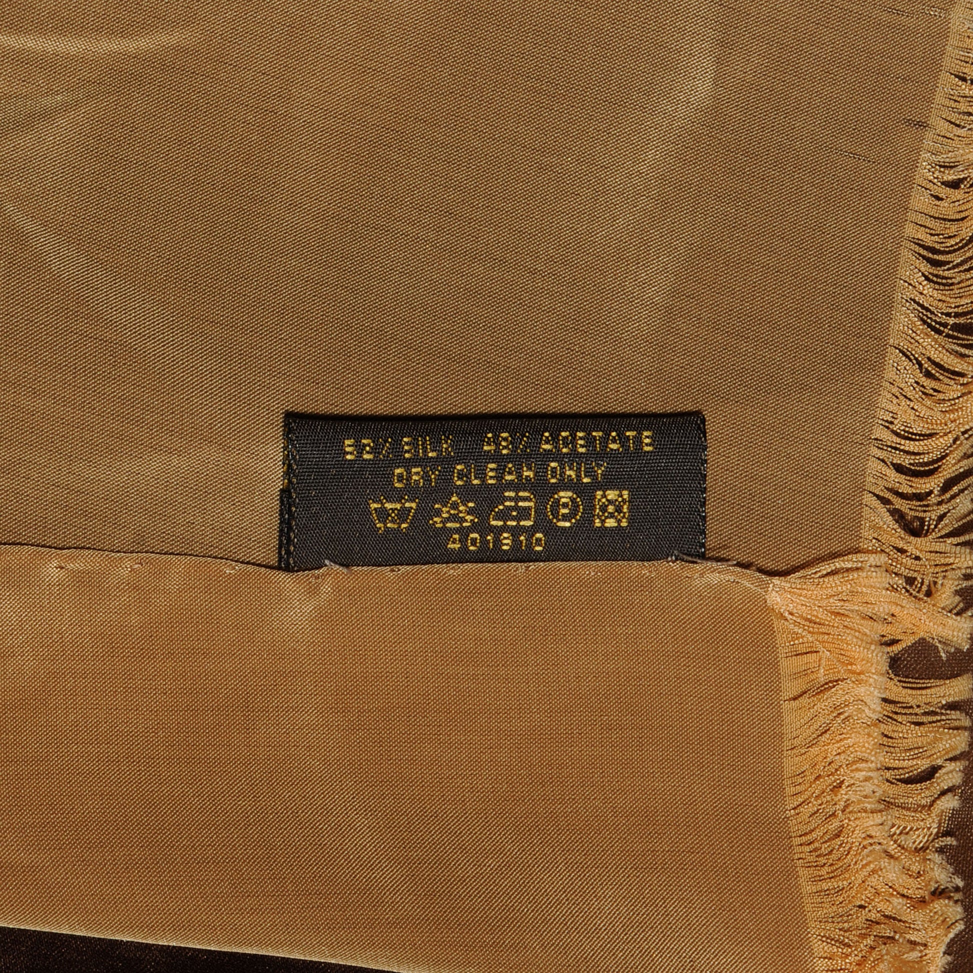 Louis Vuitton Silk Acetate Monogram St Petersbourg Stole Brown 4 of 5