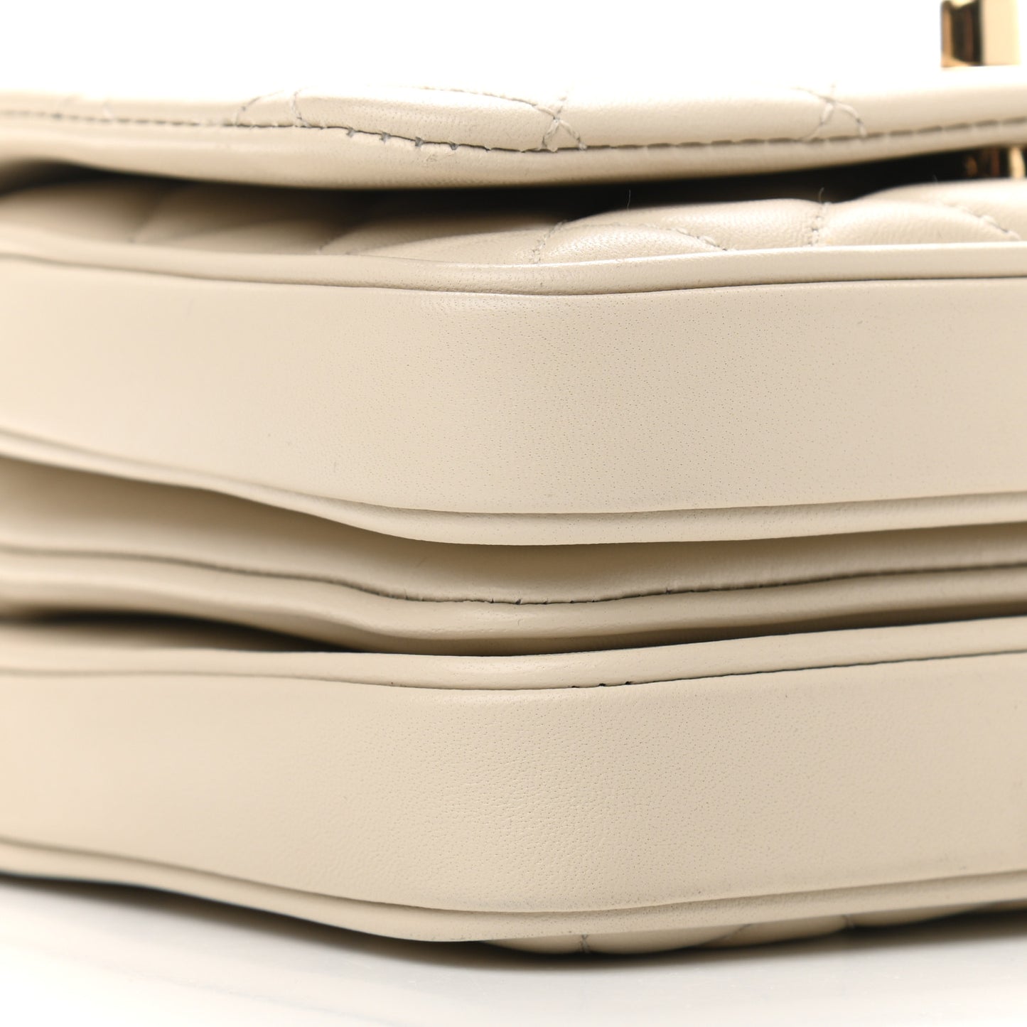 Lambskin Quilted Mini Citizen Chic Flap Ivory