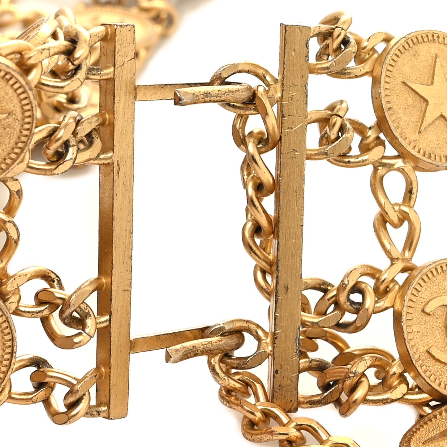 Chain Wide CC Star Medallion Belt Gold