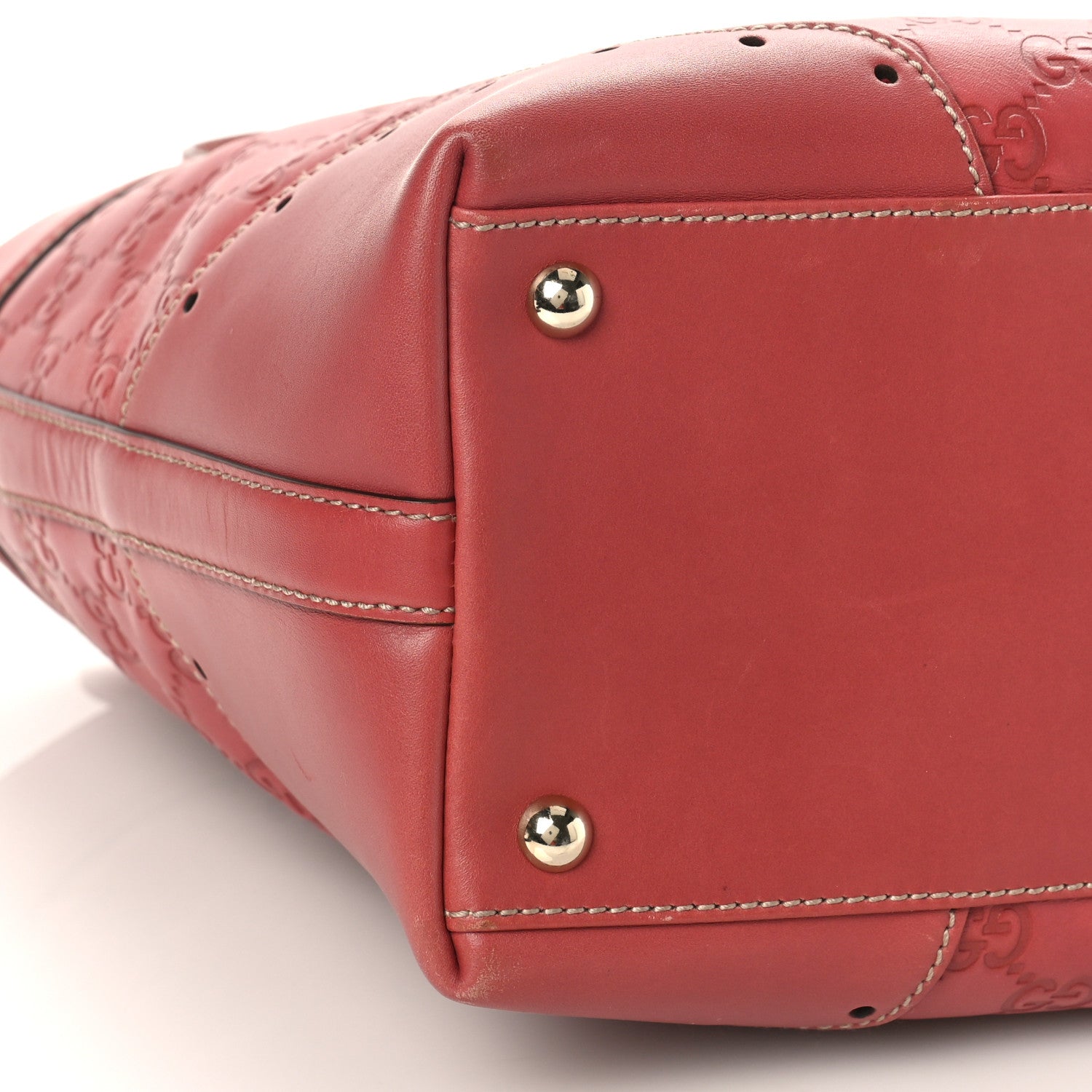 Gucci Guccissima Large Punch Tote Red 8 of 10