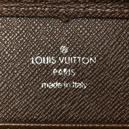 Louis Vuitton Taiga Baikal Pochette Grizzli 6 of 8