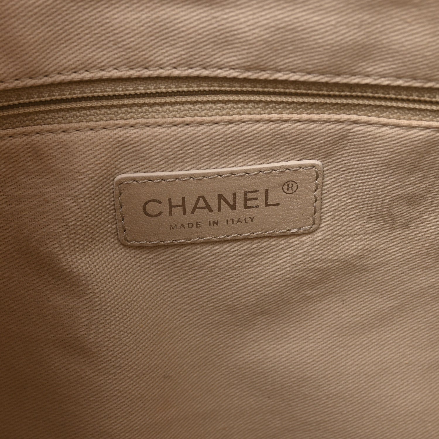 Chanel Caviar Stitched Medium CC Pocket Hobo White 6 of 10