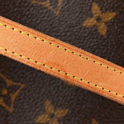 Louis Vuitton Monogram Blois 12 of 14