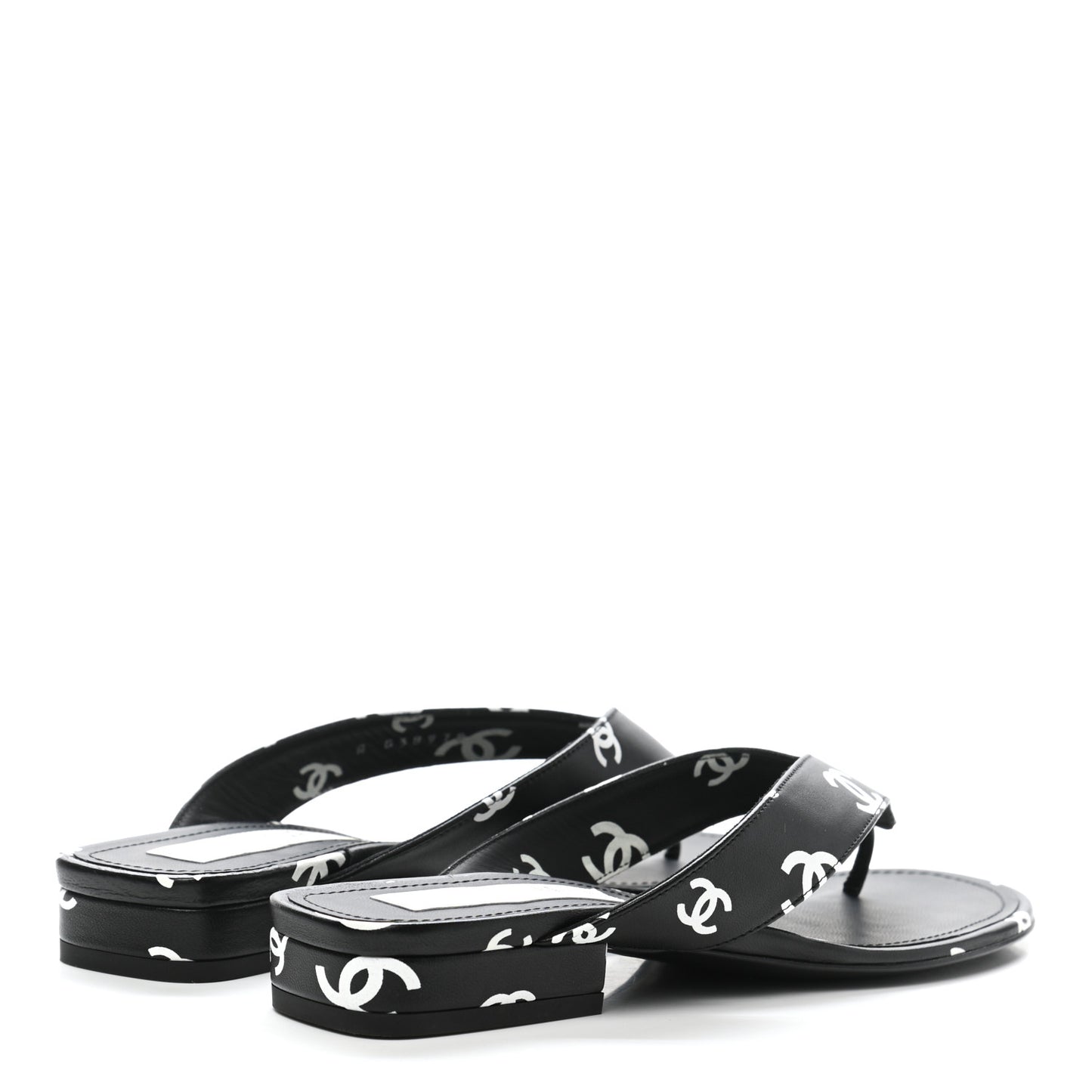 Lambskin Printed CC Thong Sandals 37 Black White