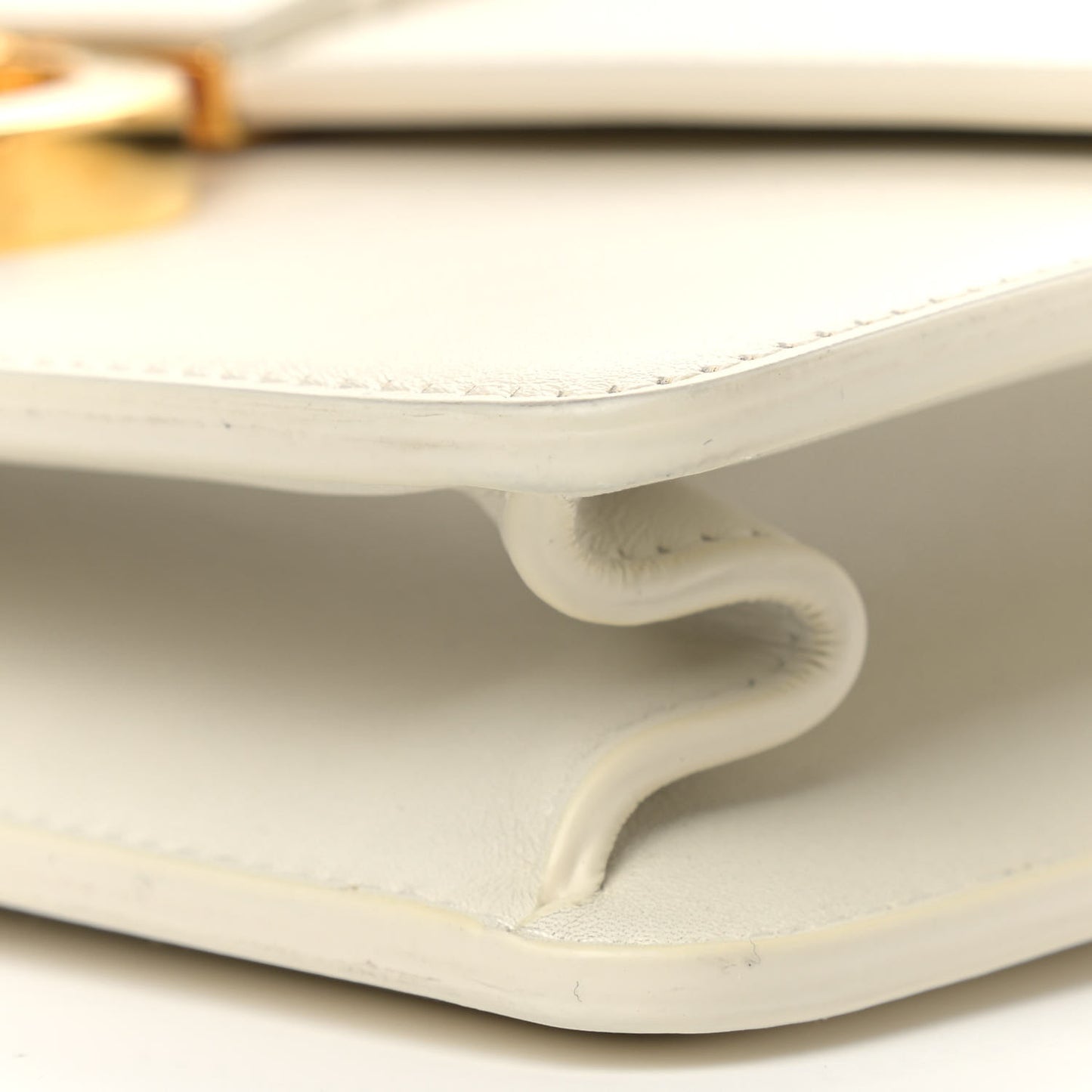 Smooth Calfskin Montaigne Flap 30 White