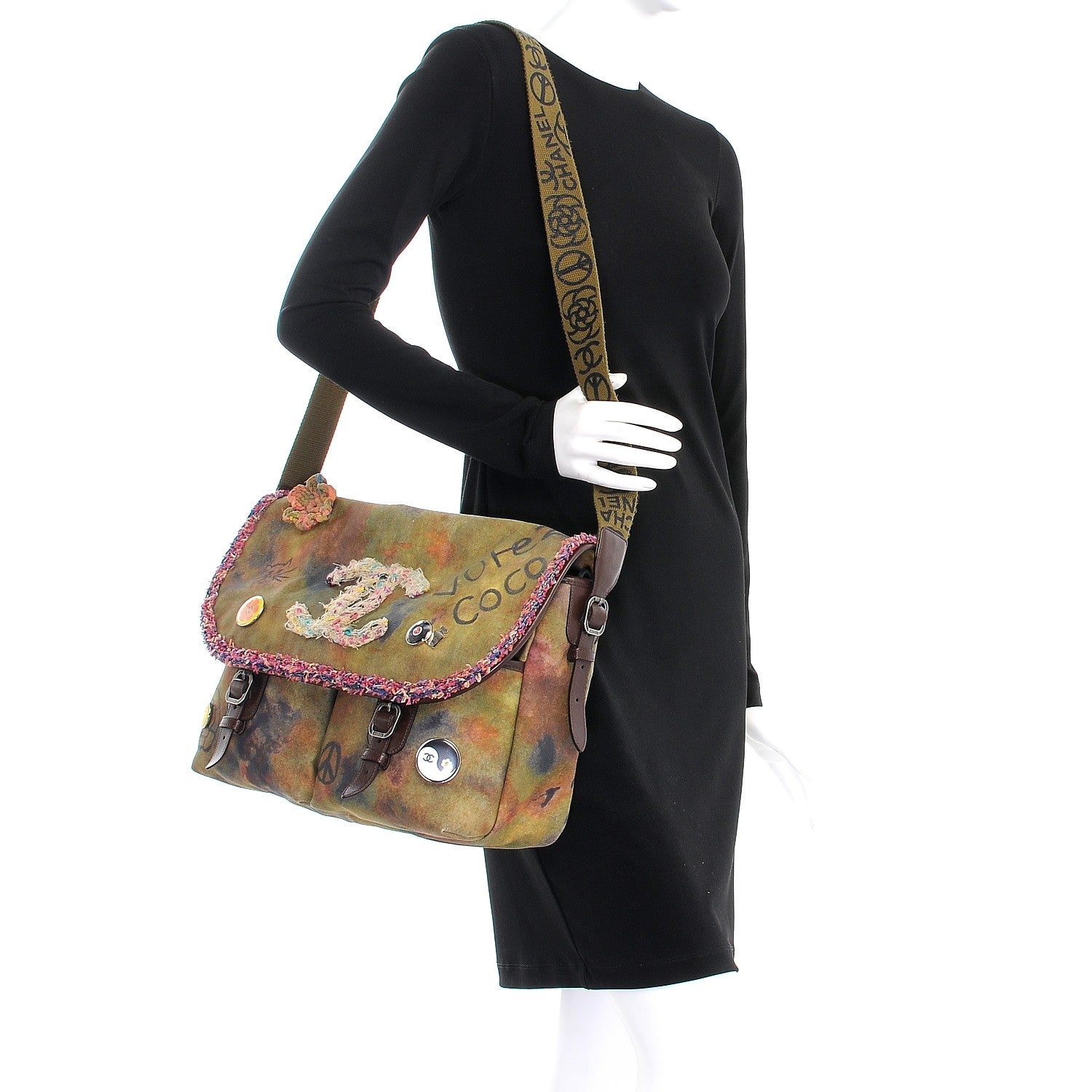 Chanel Washed Toile Large Graffiti On The Pavements Messenger Khaki Multicolor 2 of 8