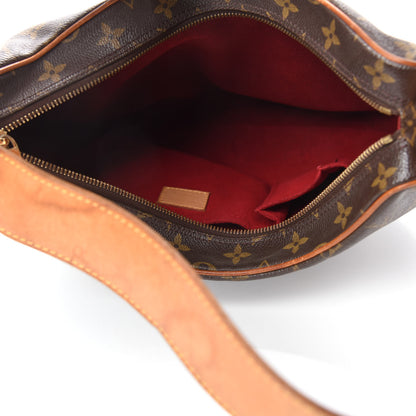 Louis Vuitton Monogram Croissant GM 5 of 9