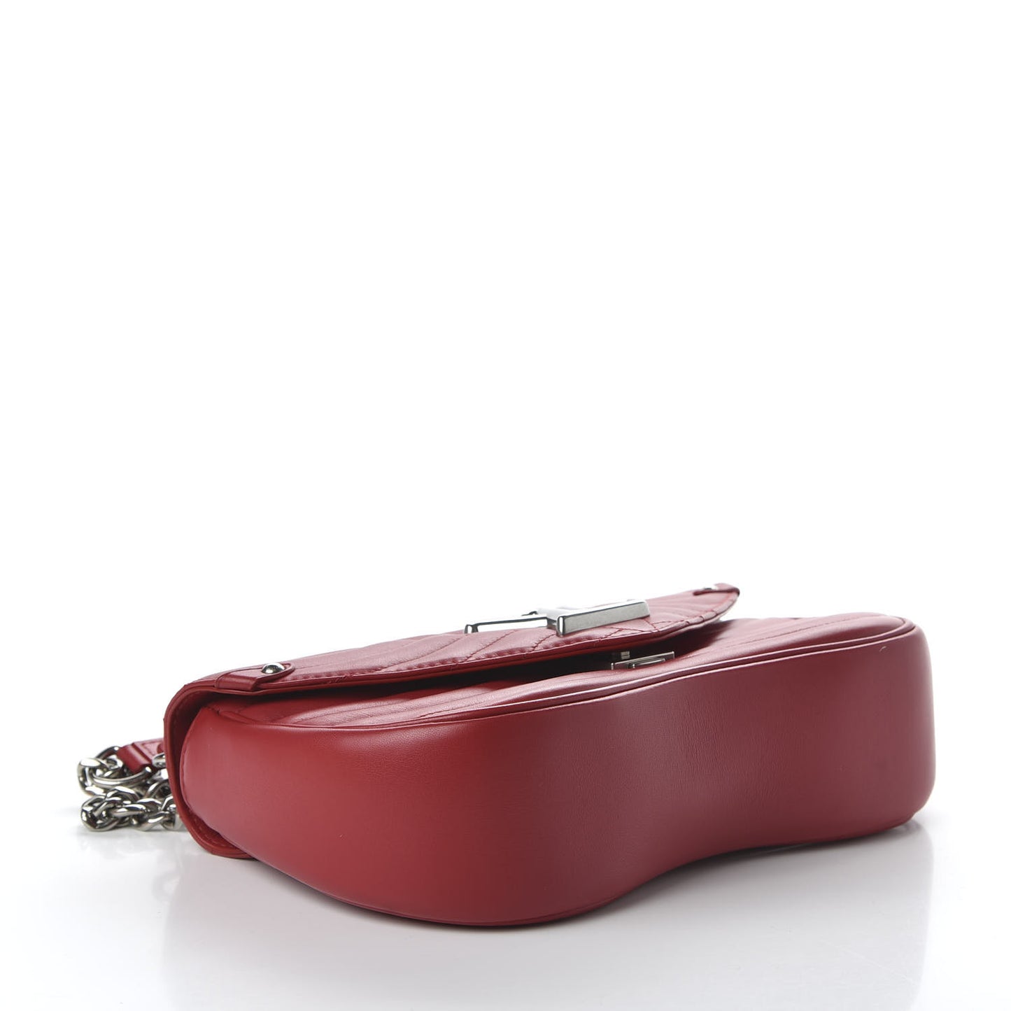 Calfskin New Wave Chain MM Ecarlate