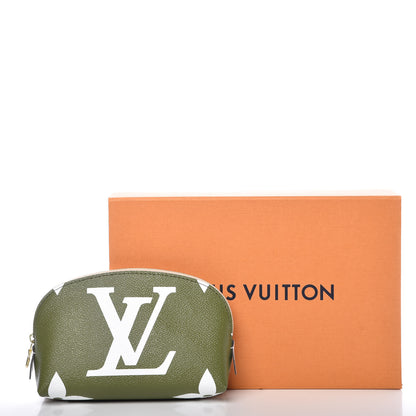 Louis Vuitton Monogram Giant Cosmetic Pouch Kaki 7 of 7