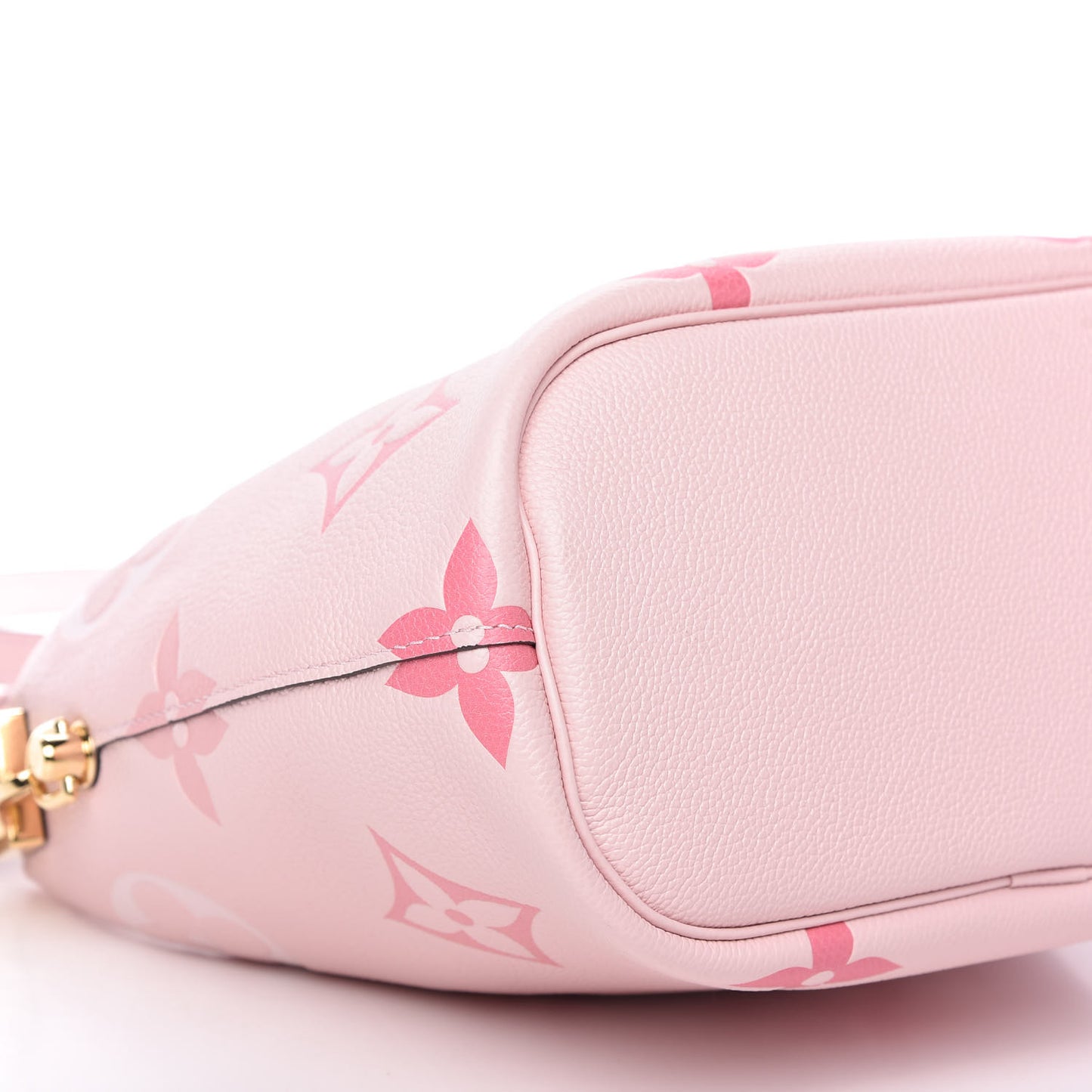 Empreinte Monogram Giant By The Pool Marshmallow Hobo PM Bouton De Rose