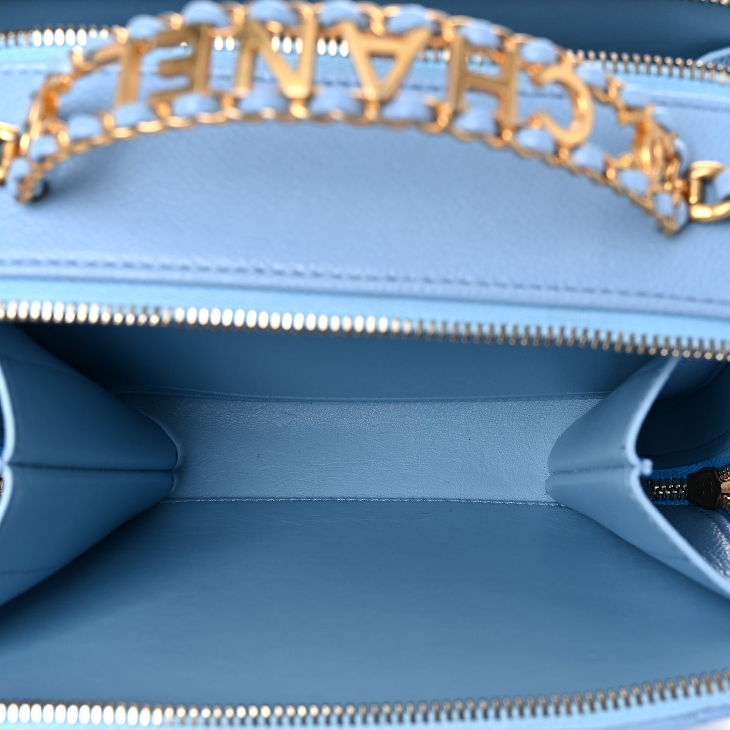Caviar Quilted Small Pick Me Up Vanity Case Light Blue