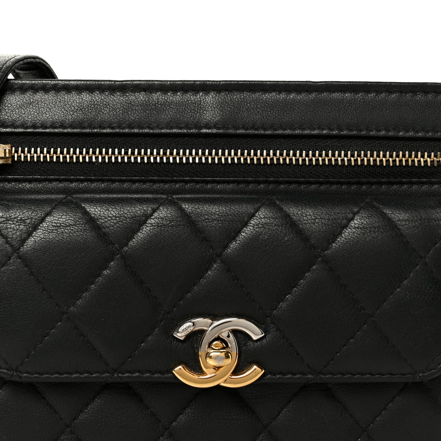 Lambskin Quilted Square Front Pocket Clutch With Chain Black