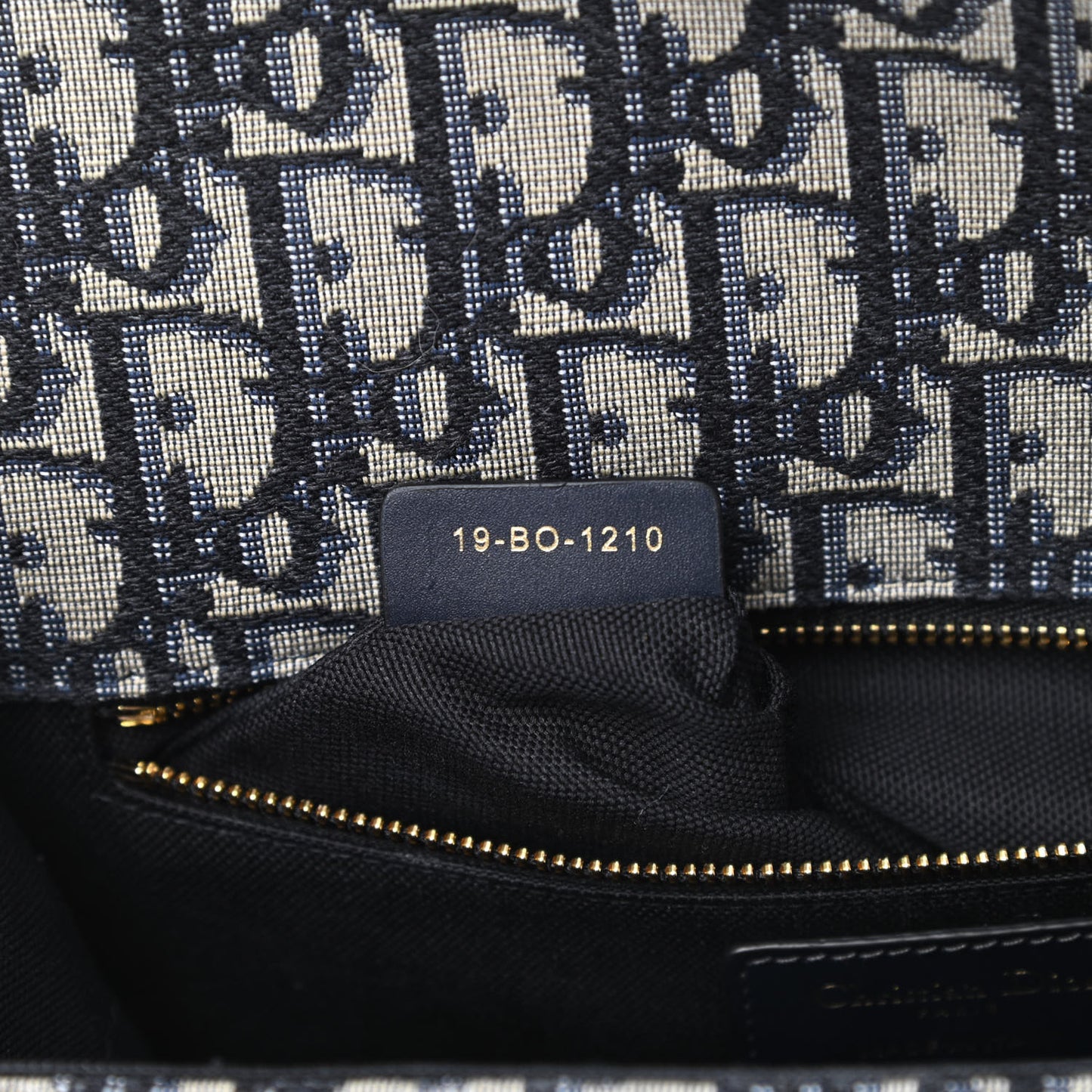 Oblique 30 Montaigne Flap Bag Blue