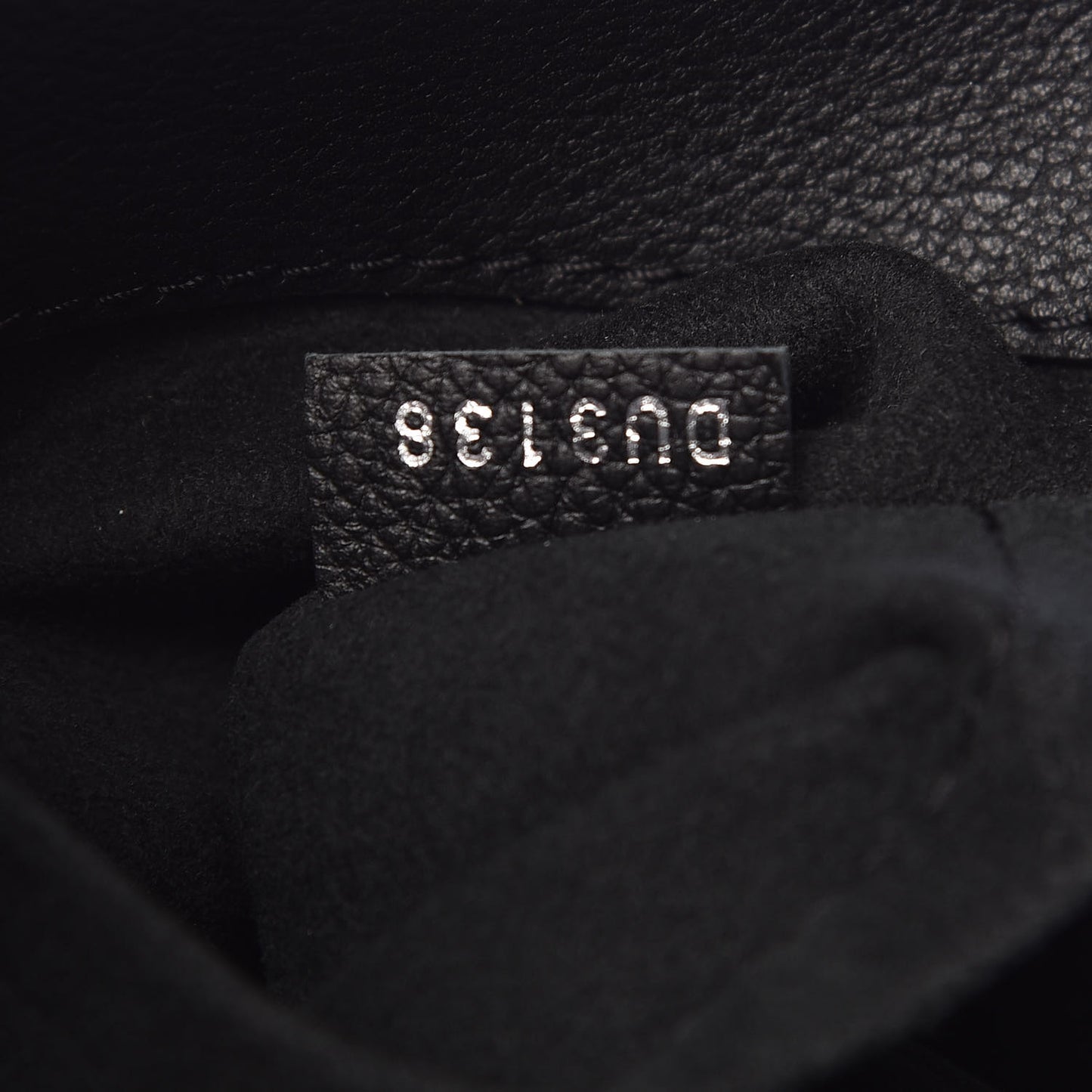 Soft Calfskin Lockme Ever Black