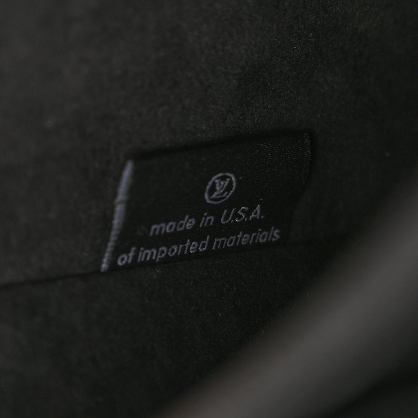 Reverse Monogram Pochette Metis