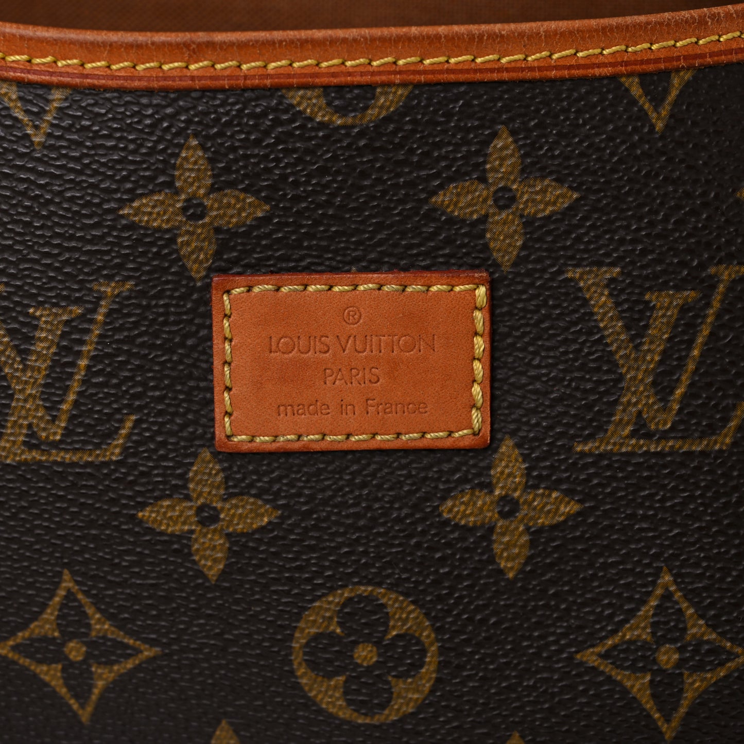 Monogram Saumur 35