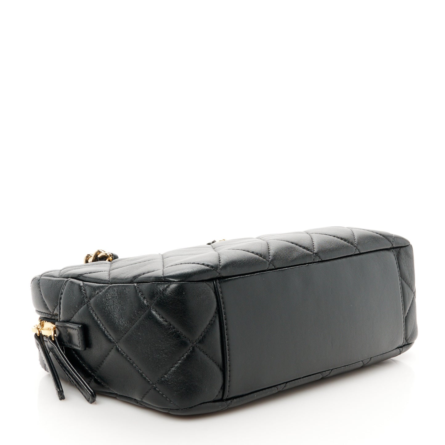 Lambskin Enamel Quilted CC Camera Case Black