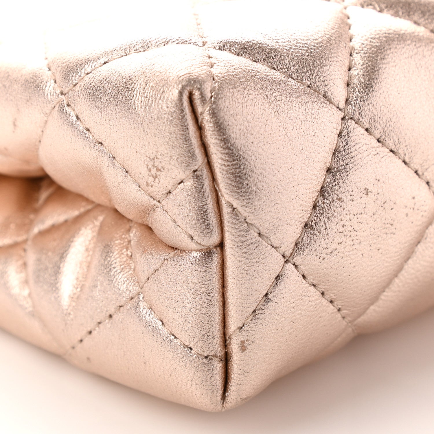 Chanel Metallic Lambskin Quilted Cosmetic Pouch Light Gold 10 of 19