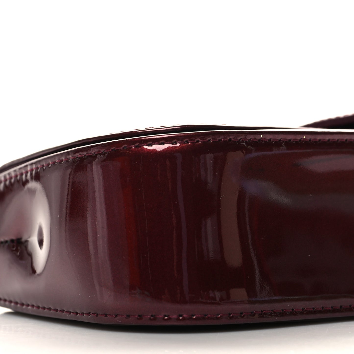 Patent Sobe Clutch Rouge Fauviste