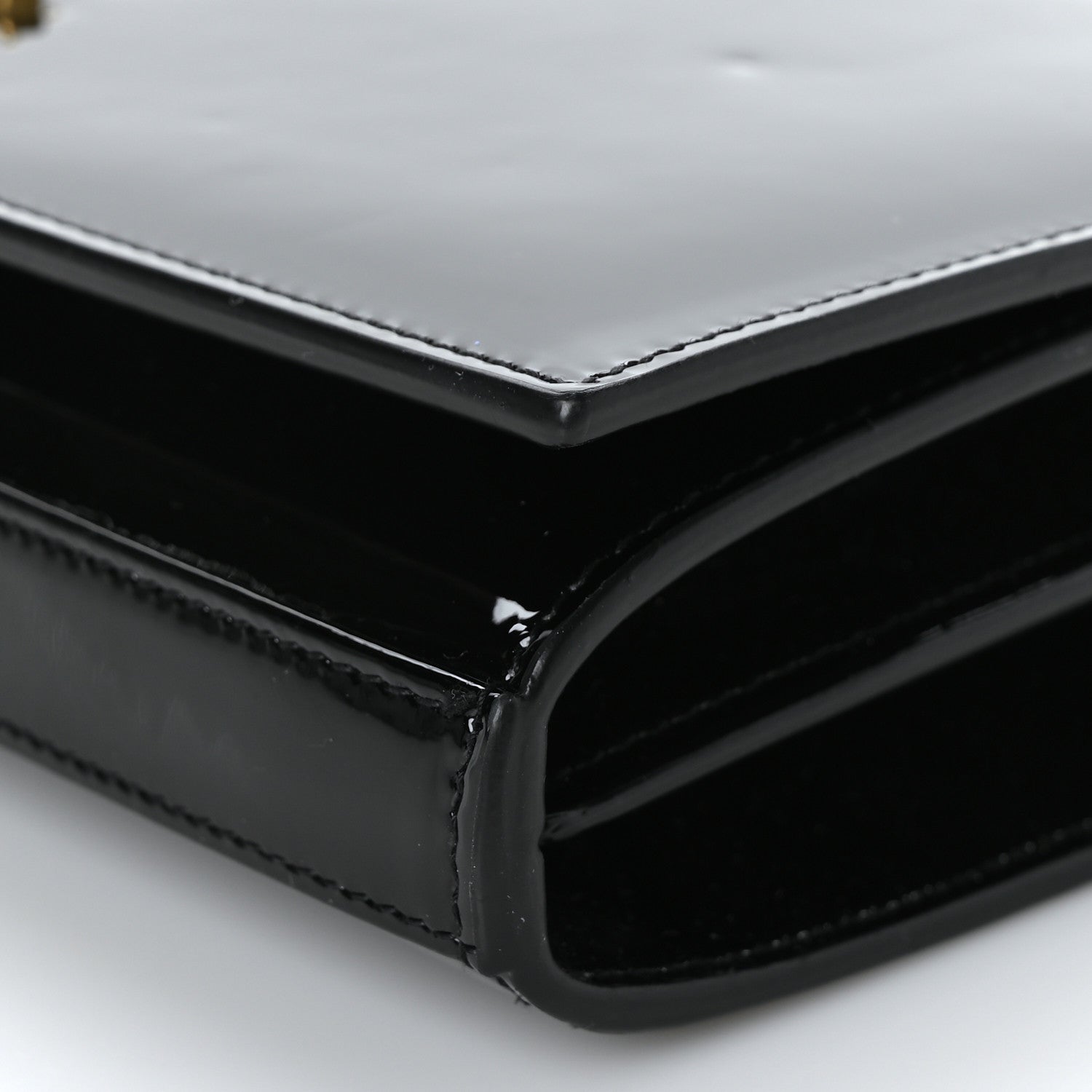 Saint Laurent Patent Calfskin Monogram Kate Wallet On Chain Black 8 of 8