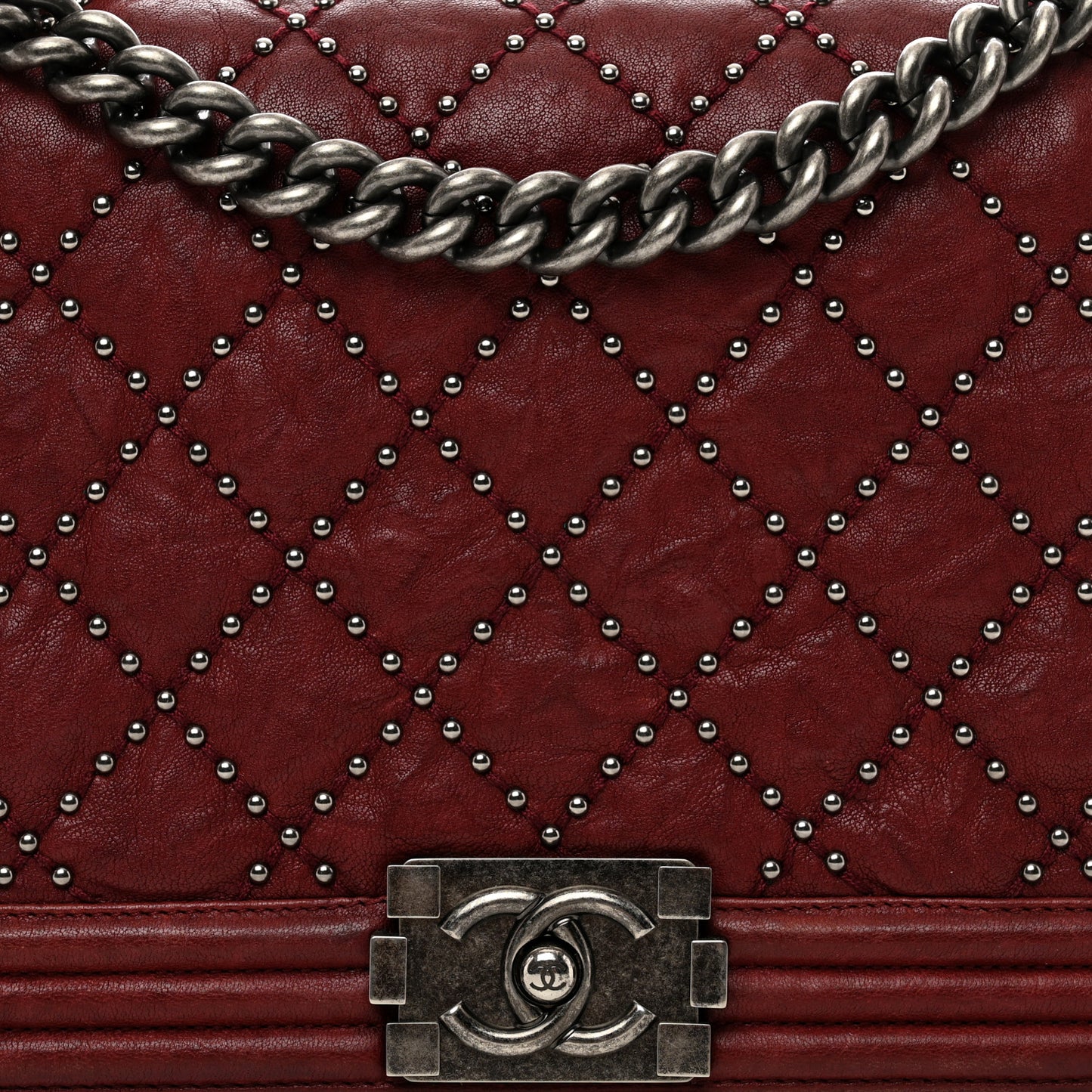 Crumpled Lambskin New Medium Studded Boy Flap Red