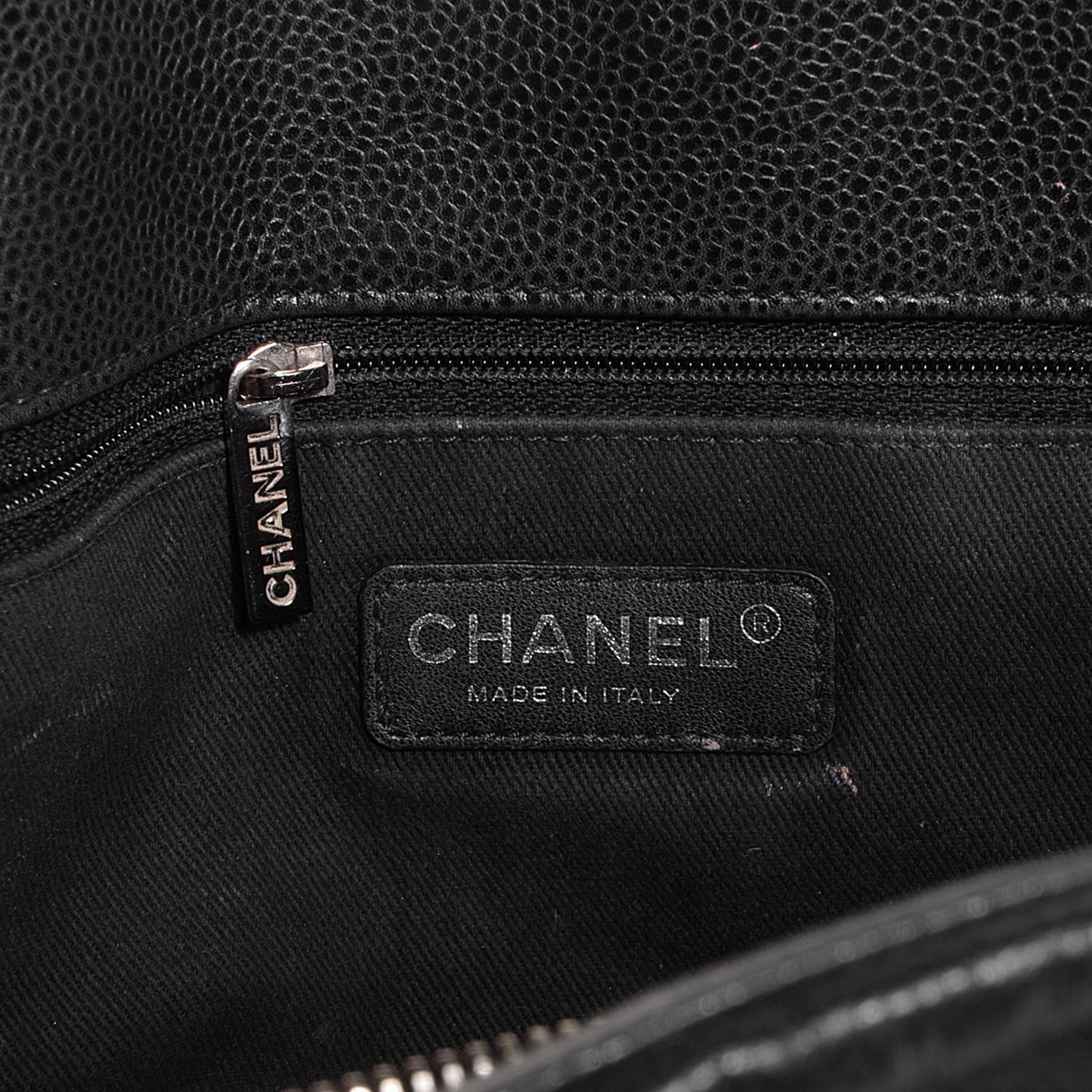 Caviar CC Timeless Tote Black