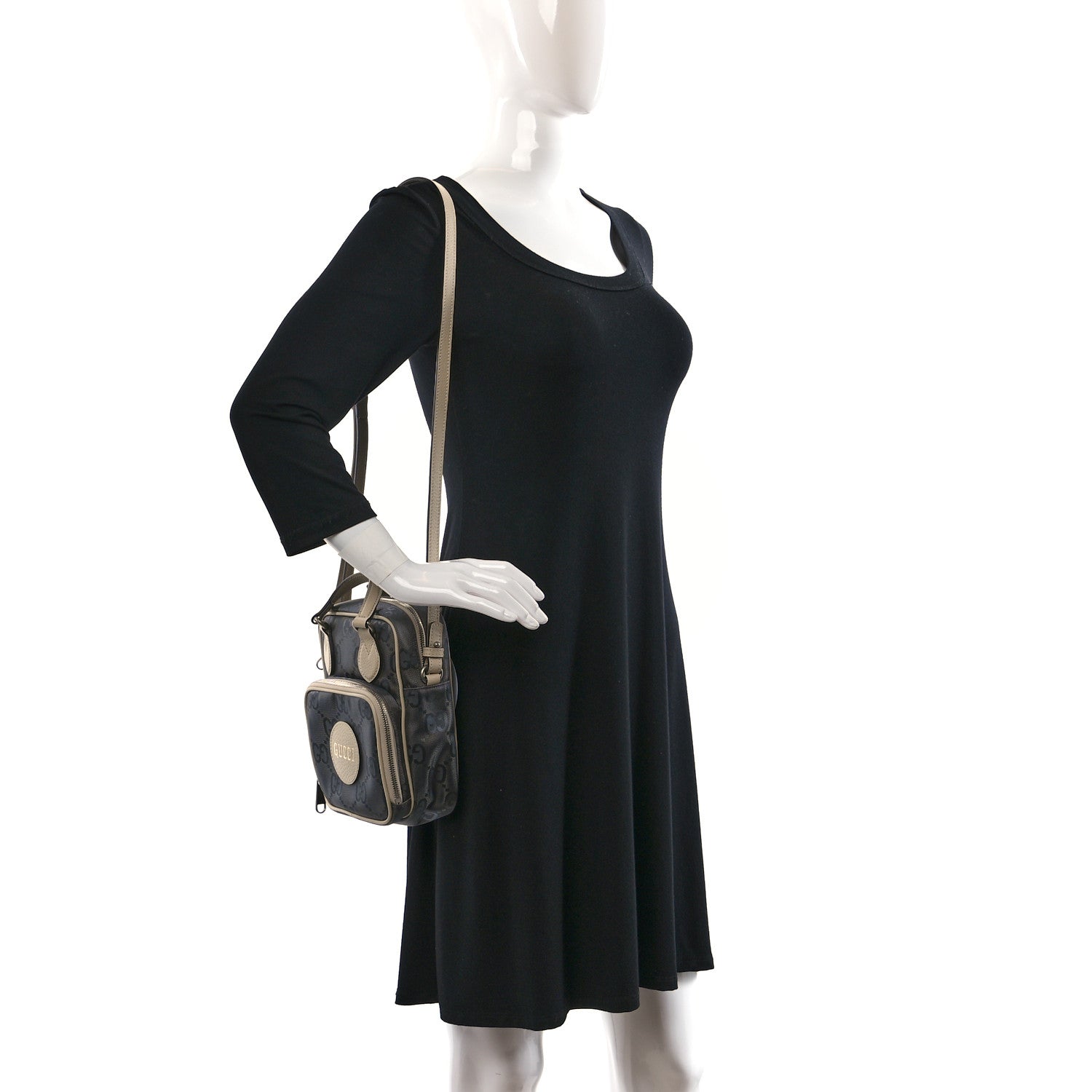 Gucci Econyl Nylon Monogram Off The Grid Shoulder Bag Graphite Grey New Plaster 2 of 9