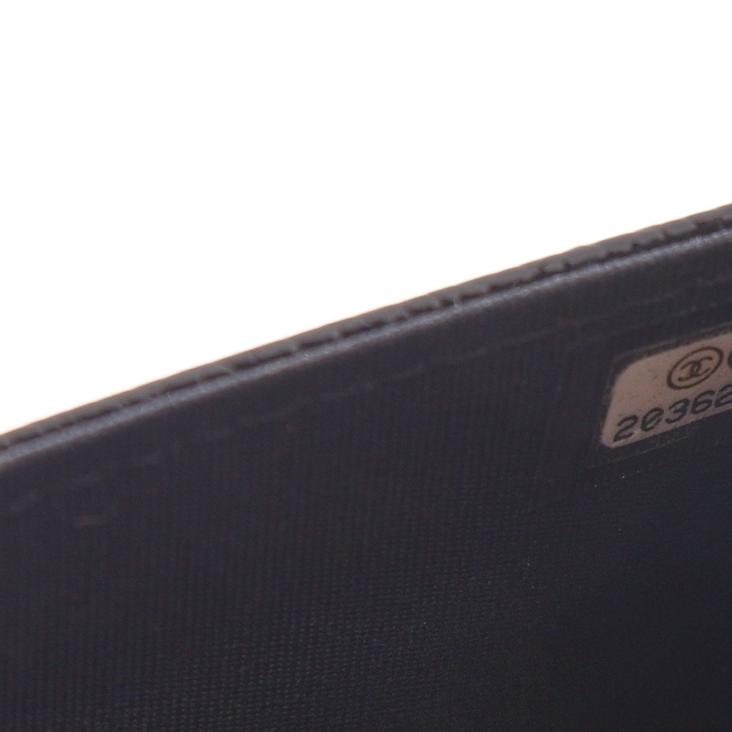 Patent Caviar Timeless CC Wallet on Chain WOC Black