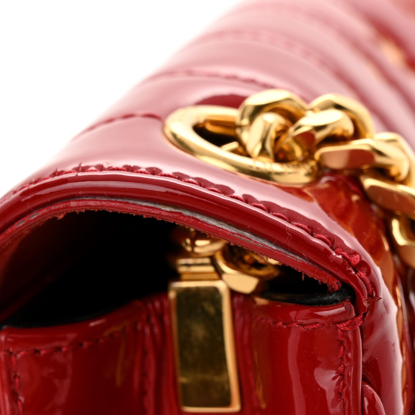 Patent Calfskin Matelasse Medium Vicky Chain Bag Rouge Eros