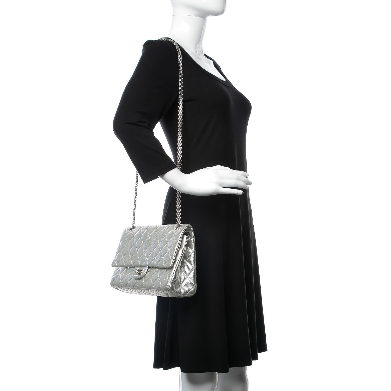 Chanel Metallic Aged Calfskin Quilted 2.55 Reissue 226 Flap Silver 2 of 16