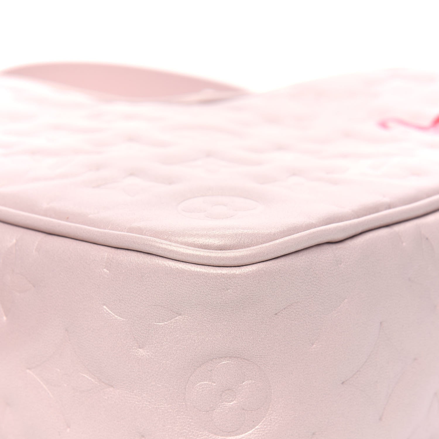 Louis Vuitton Lambskin Embossed Monogram Fall In Love Sac Coeur Light Pink 6 of 9