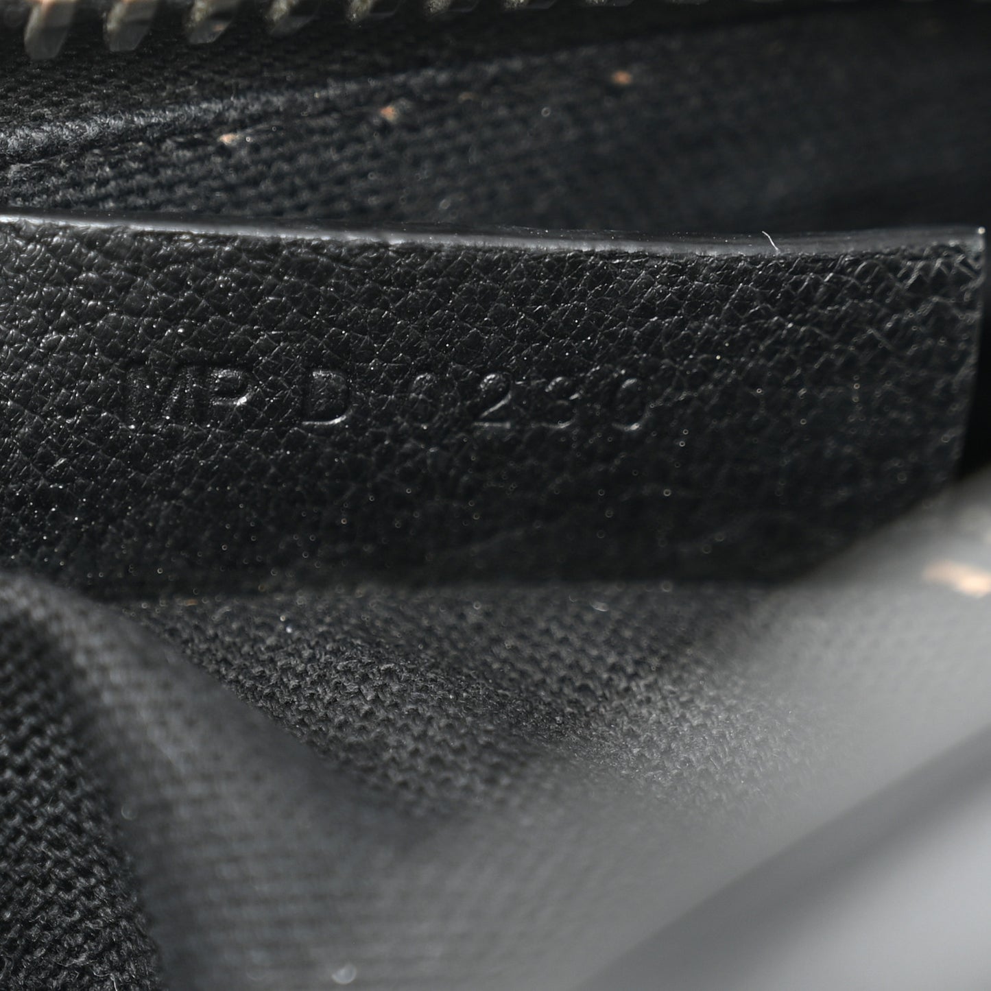 Sugar Goatskin Mini Antigona Black