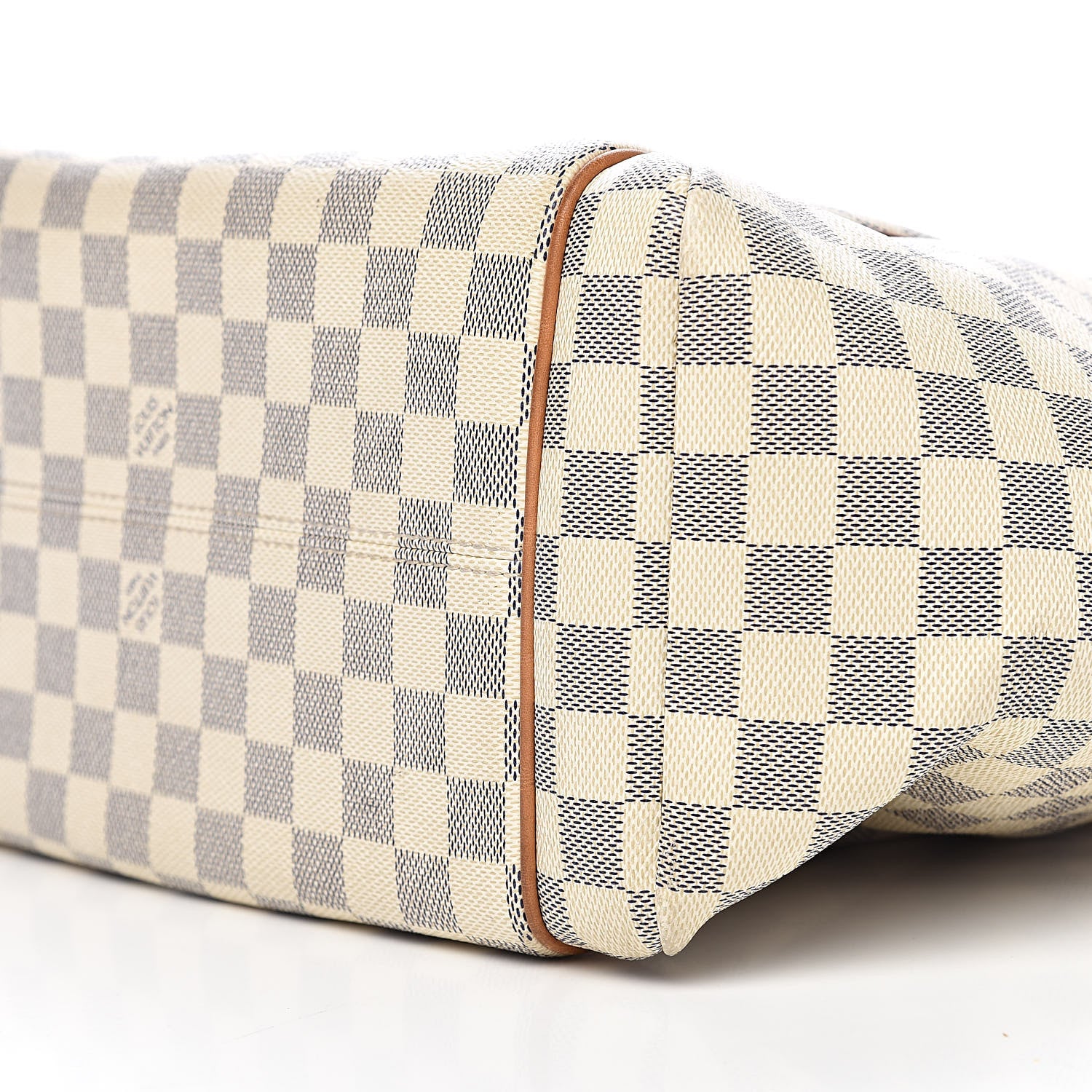 Louis Vuitton Damier Azur Totally MM 14 of 15