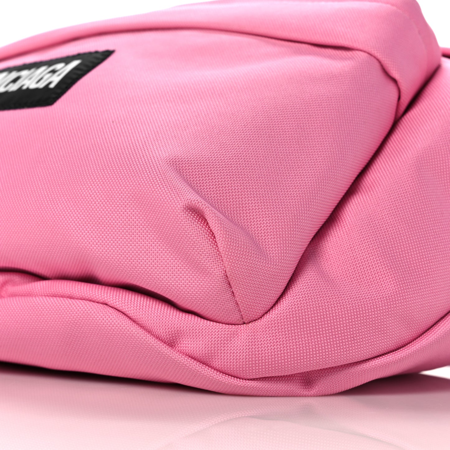 Nylon Oversized XXL Beltpack Pink