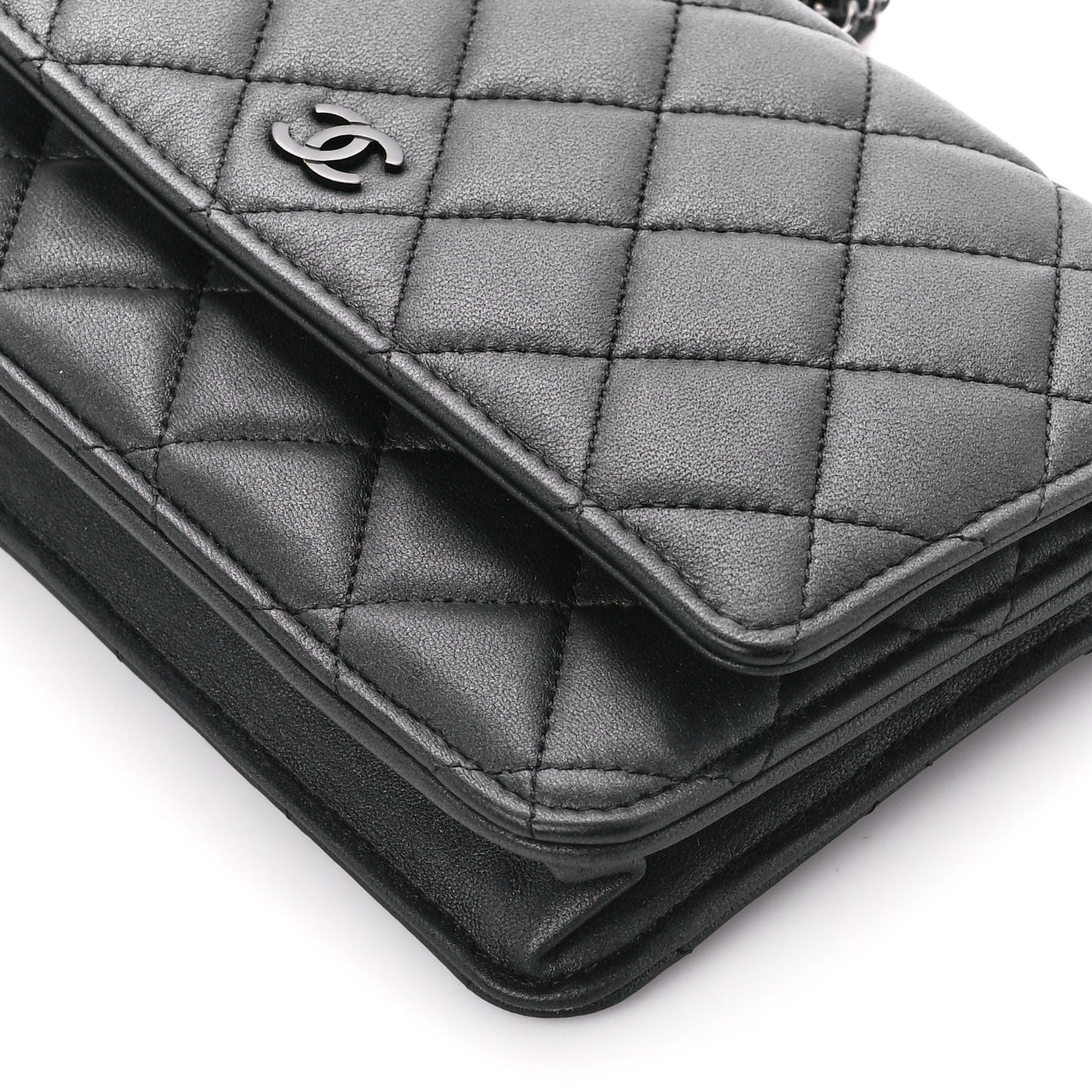 Lambskin Quilted Wallet On Chain WOC So Black