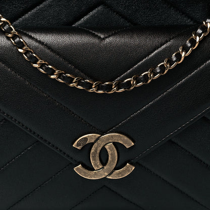 Chanel Lambskin Chevron Large Camera Case Black 8 of 10