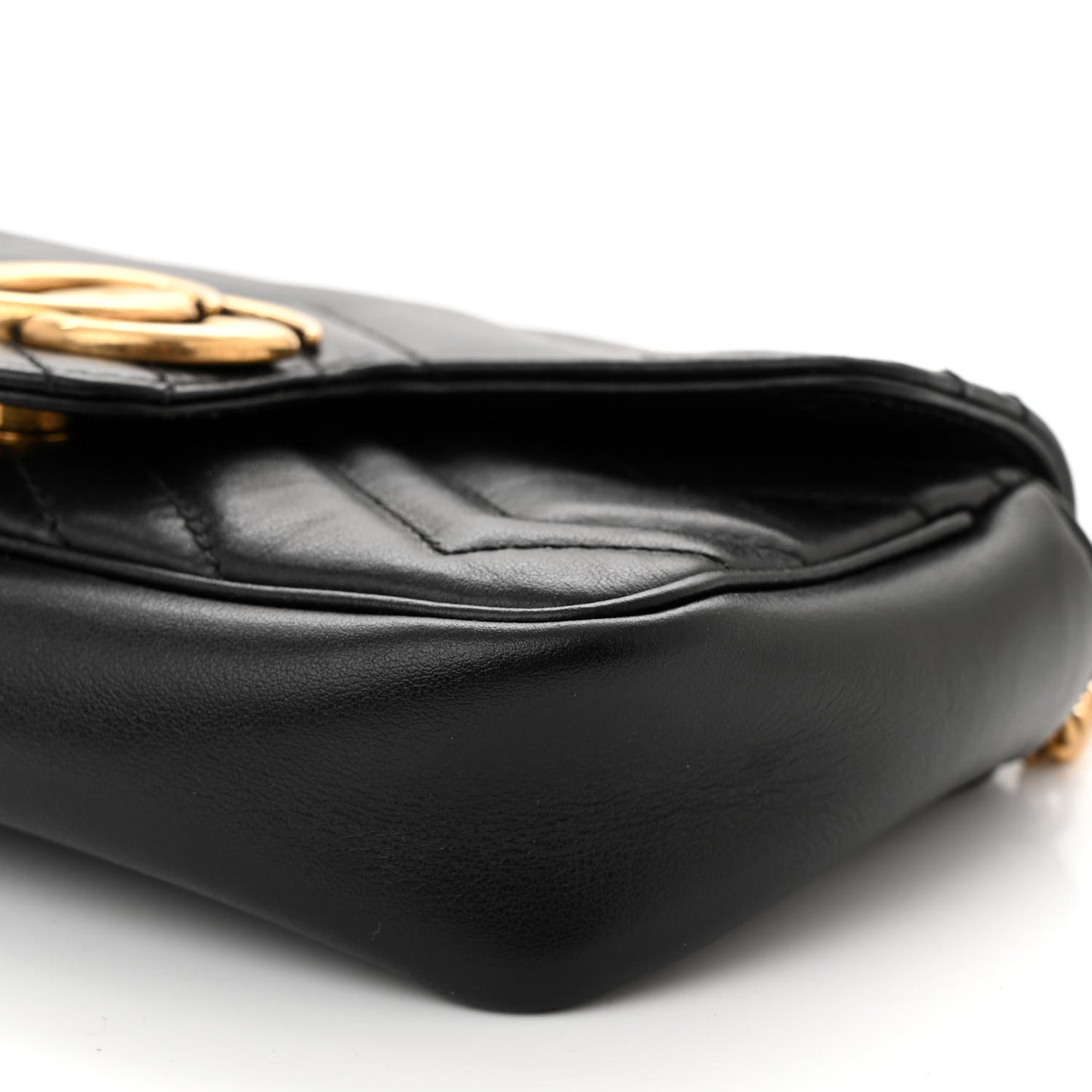 Calfskin Matelasse Super Mini GG Marmont Shoulder Bag Black