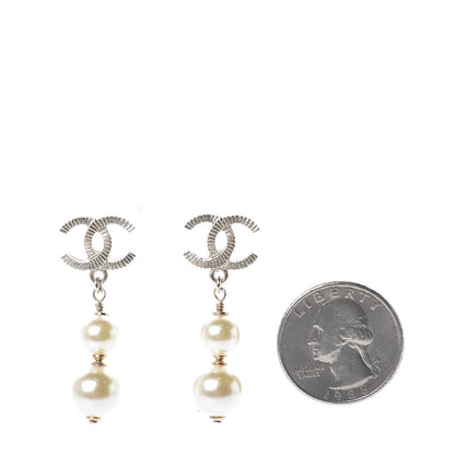 Chanel CC Pearl Drop Earrings Gold 2 of 4