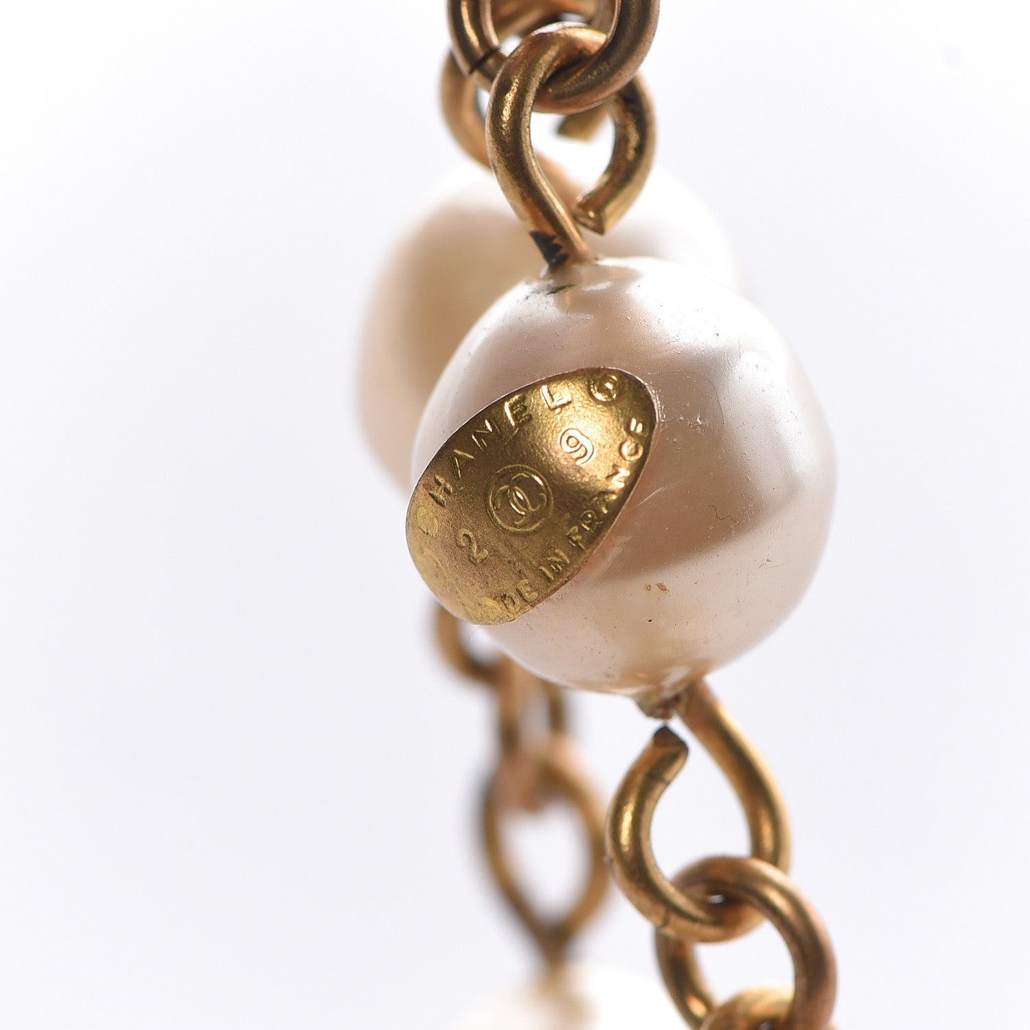 Chanel Pearl CC Necklace Gold 4 of 7