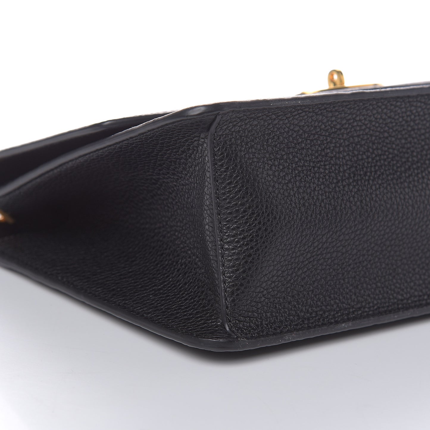 Small Classic Grain Calfskin Darley Black