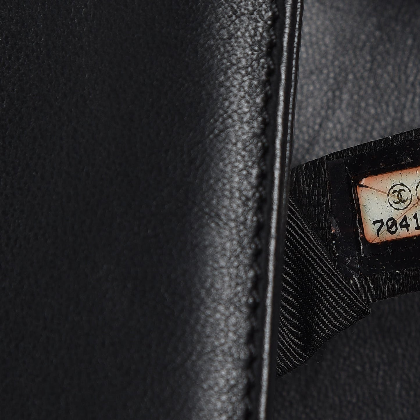 Lambskin Quilted CC Chocolate Bar Flap Black