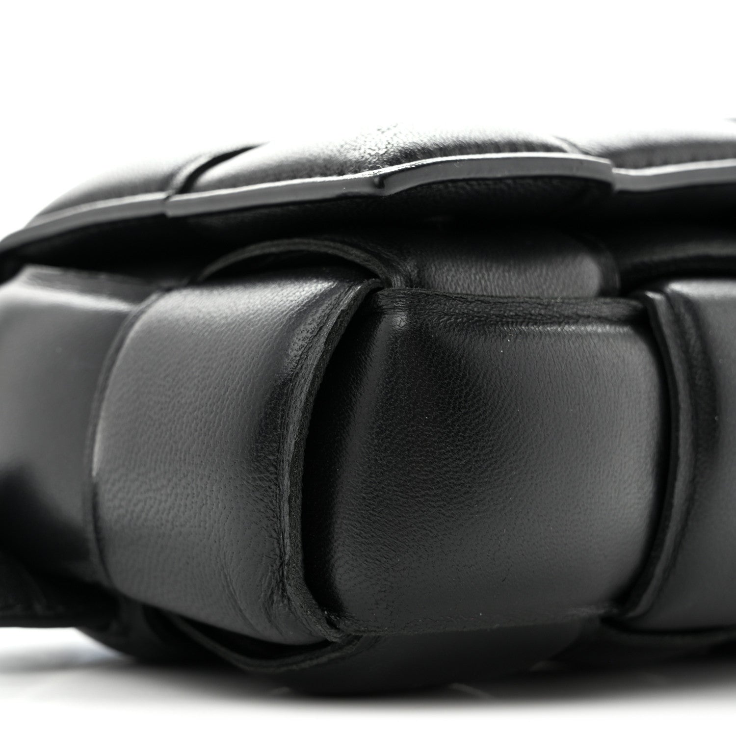 Bottega Veneta Nappa Maxi Intrecciato Padded The Belt Cassette Bag Black 8 of 11
