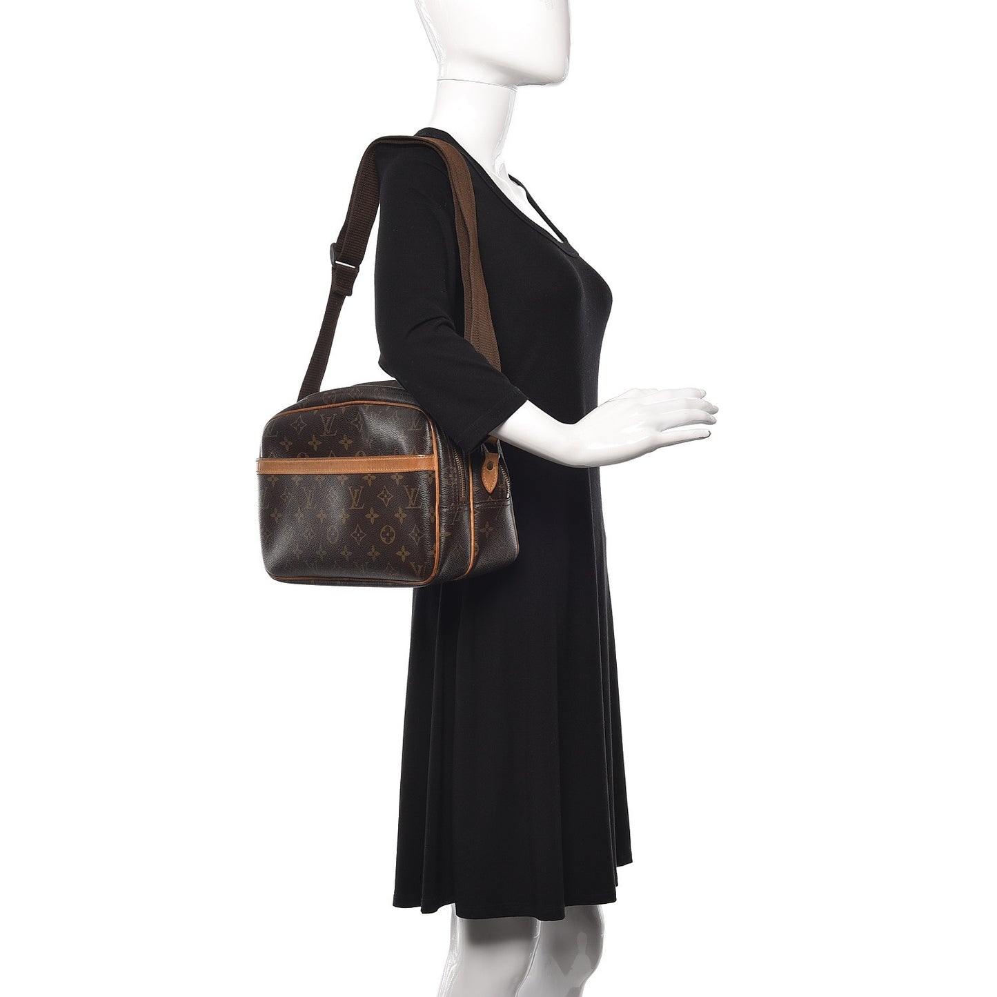Monogram Reporter PM